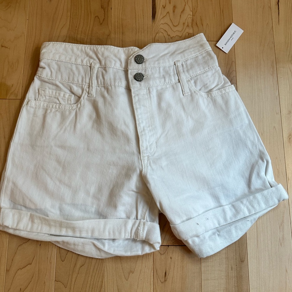 NWT High waisted White Jean shorts from Banana Republic